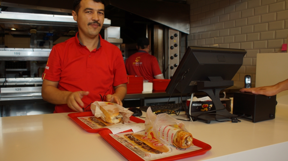 Lezzet durağı SR Döner Hizmetinizde 10