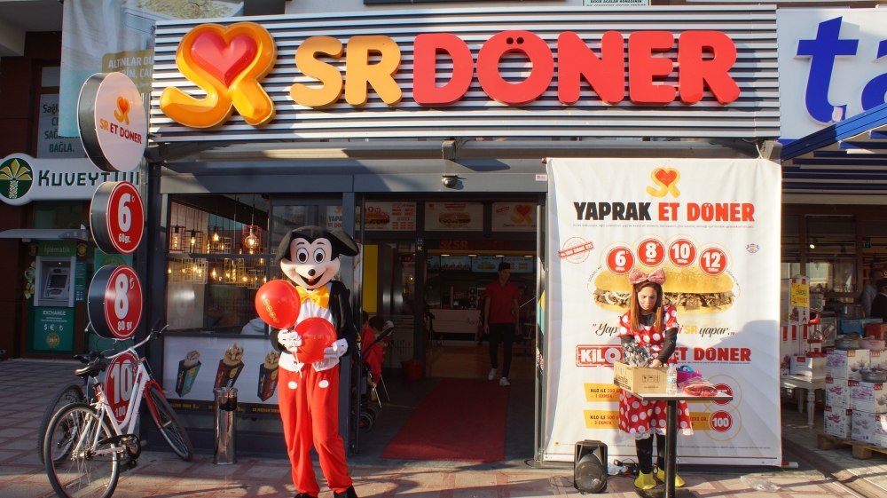 Lezzet durağı SR Döner Hizmetinizde 15