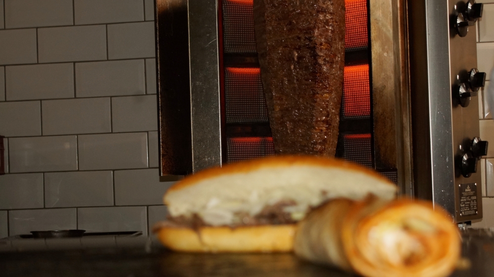 Lezzet durağı SR Döner Hizmetinizde 7