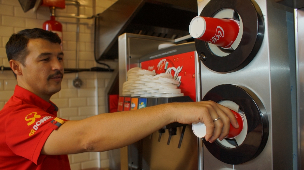 Lezzet durağı SR Döner Hizmetinizde 9