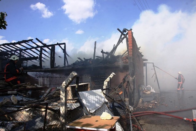 ÇUBUK'TA AHIR YANGINI