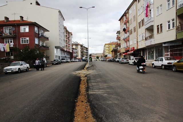 Kuzeyin Parlayan Yıldızı Çubuk’un Yol Çalışmalarıyla Çehresi Değişiyor