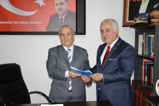 BAŞKAN ÖZDEN ADAY ADAYLIK MÜRACAATINI YAPTI