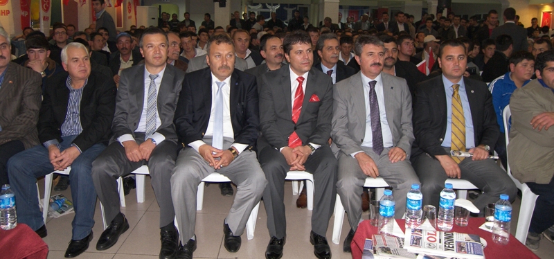 MHP ADEM KİSECİK’LE COŞTU