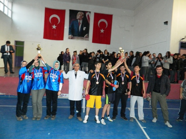 LİSELER ARASI “MASA TENİSİ TURNUVASI” SONA ERDİ