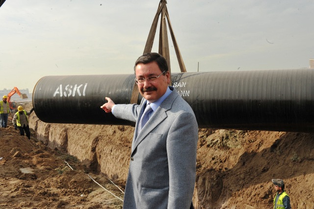 Melih Gökçek: Ankara'ya boğaz yapacağım