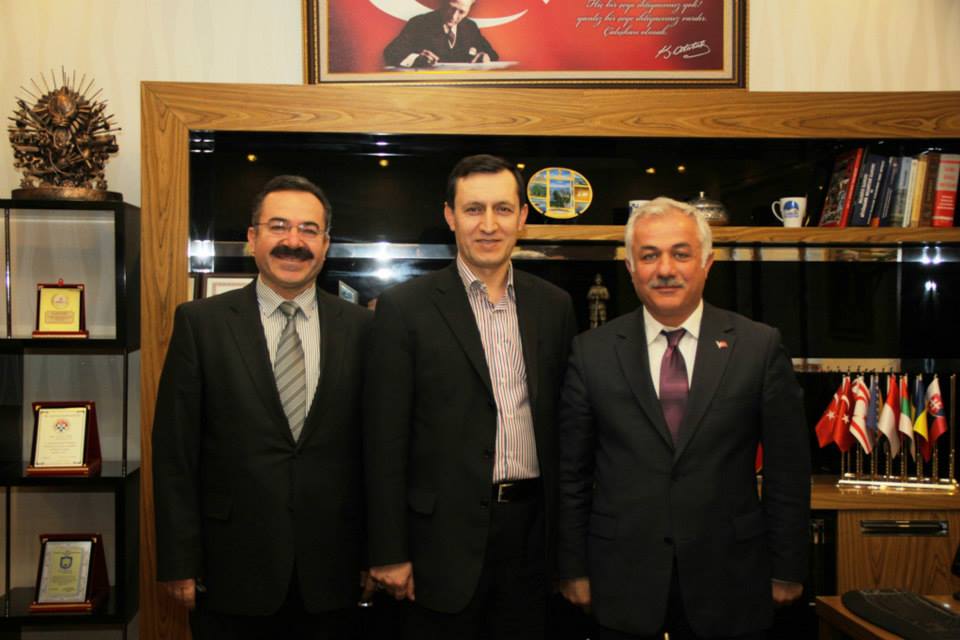 Başkan Özden, AK Parti Adayı Dr. Tuncay Acehan’a Başarı Diledi