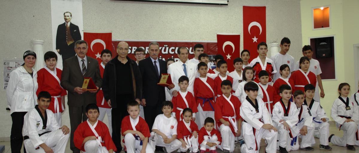 Çubuk’ta 42 sporcu kuşak sınavı heyecanı yaşadı