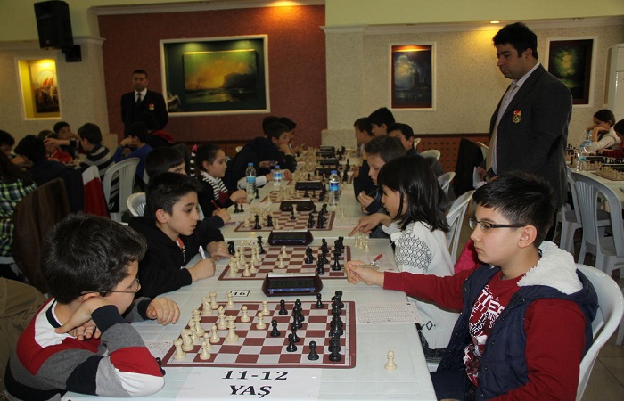 Çubukta Cumhuriyet Bayramı Satranç Turnuvası başladı