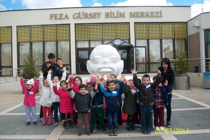 Anaokulu öğrencileri, bilim merkezini gezdi