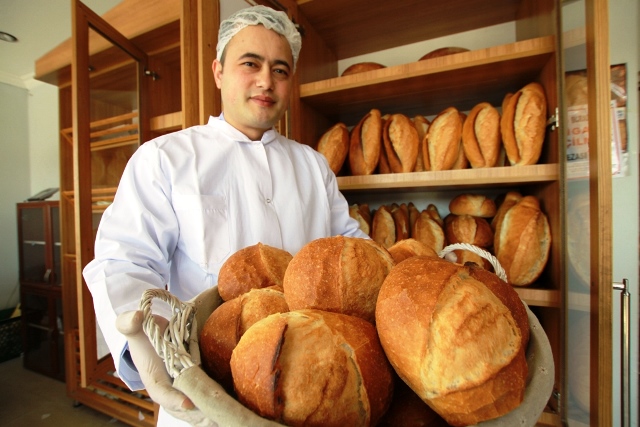 Ekmek Her Milletin Kutsalıdır