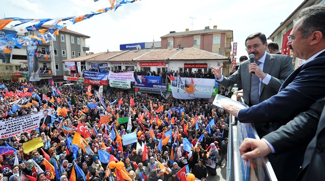 ÇUBUK’TA AK PARTİ’DEN MUHTEŞEM MİTİNG…