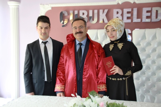 BAŞKAN ACEHAN İLK NİKAHI KIYDI