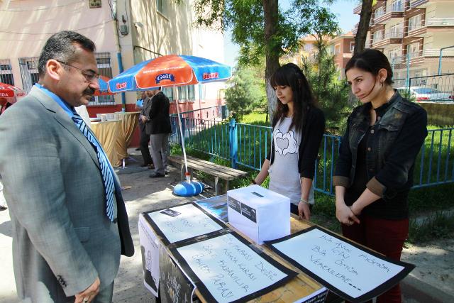 Lise öğrencileri yardım kampanyası başlattı