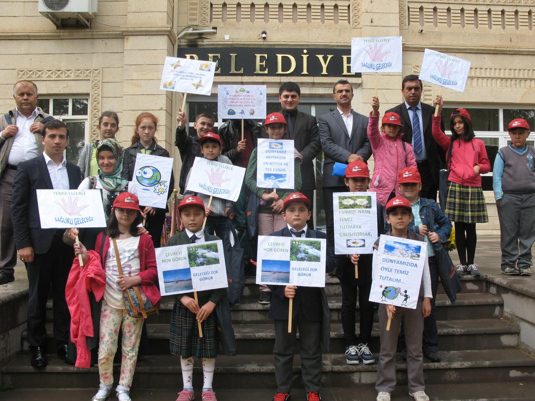 Çubuk’ta minik çevre müfettişleri yetişiyor