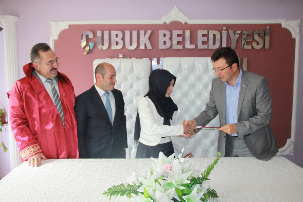 Devletten 24 maaşlık çeyiz parası