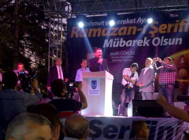 GÖKÇEK ÇUBUK'TAN  OY İSTEDİ