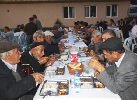 Bu Mahallede Evlerde İftar Sofrası Kurulmuyor