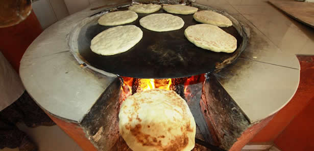 Çubuk’ta Bazlama Ekmeği, Gelir Kapısına Dönüştü