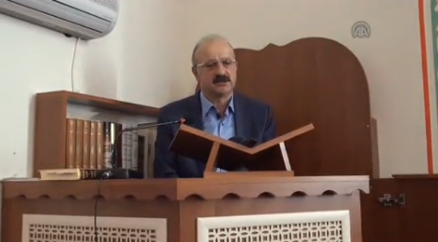 Üst düzey yöneticilikten imamlığa