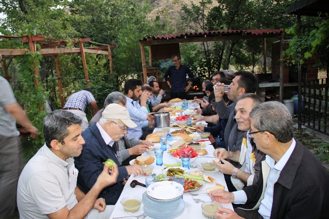 Bürokratlar Çubuk’ta İftarda Buluştu