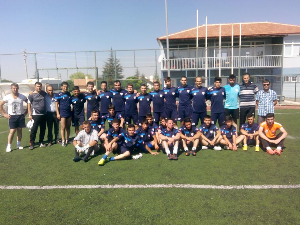 GENÇLİKSPOR ANTRENMANI AKYURTTA
