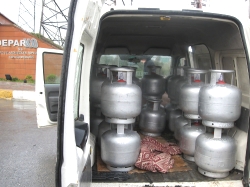 Çaldıkları Tüpü Aynı İş Yerine Satmaya Kalkınca Yakalandılar