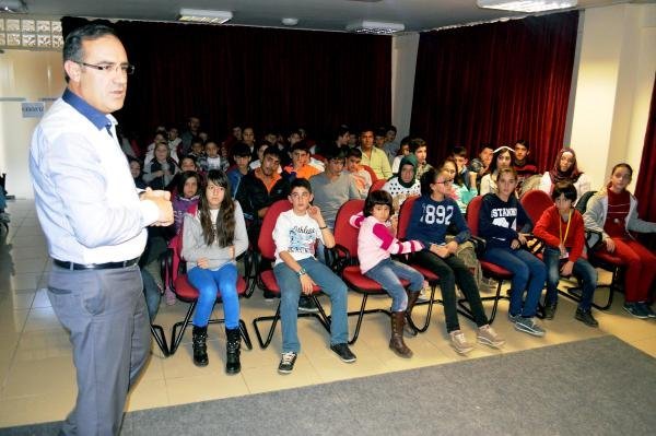 ÇUBUK AİLE YAŞAM MERKEZİ'NDE BİLİŞİM SUÇLARI SEMİNERİ