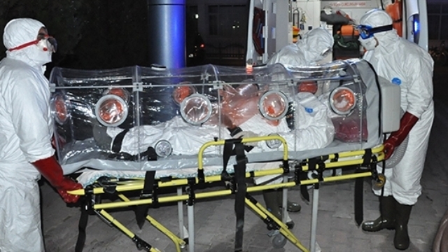 Esenboğa'da Ebola virüsü paniği‏