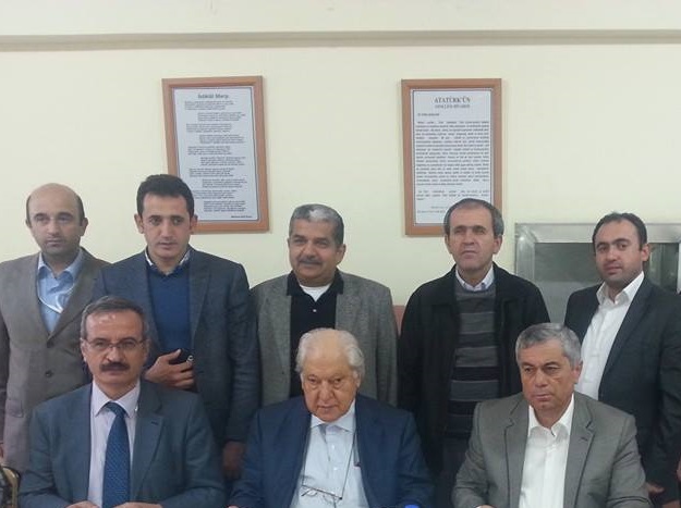 NURİ PAKDİL: Kanı Dağ ile kazanan YEDİ GÜZEL ADAM