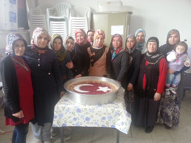 VELİLERDEN AŞURE GÜNÜ ETKİNLİĞİ