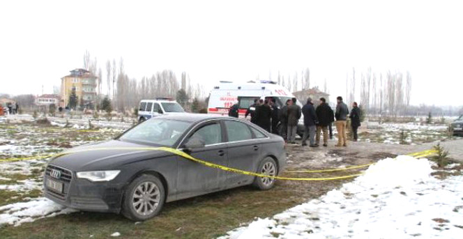 Kazada Can Veren Eşi ve Kızının Mezarı Başında İntihar Etti