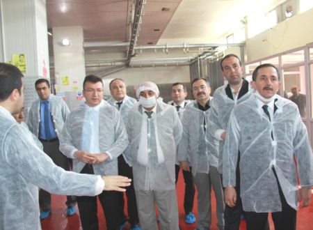 KAYMAKAM ŞAHİN ET ENTEGRE TESİSİNİ ZİYARET ETTİ