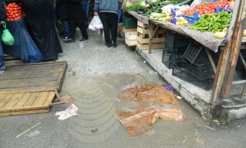 “PERŞEMBE PAZARI” ALLAH’A EMANET...