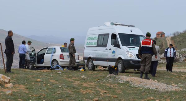 Egzoz gazı ile intihar etti