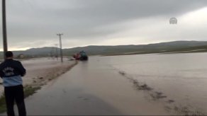 Çubuk'ta Sağanak Hayatı Olumsuz Etkiledi