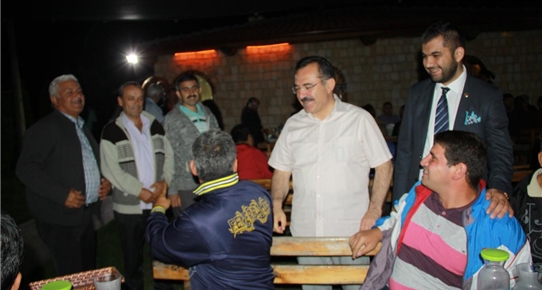 Başkan Acehan, engellilerle iftarda buluştu