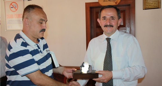 Agat taşından yapılan hediyelikler ihraç edilecek