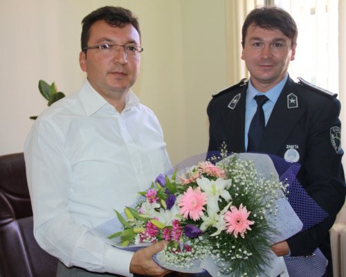 Zabıtalar Çubuk Kaymakamı Şahin’i Ziyaret Etti