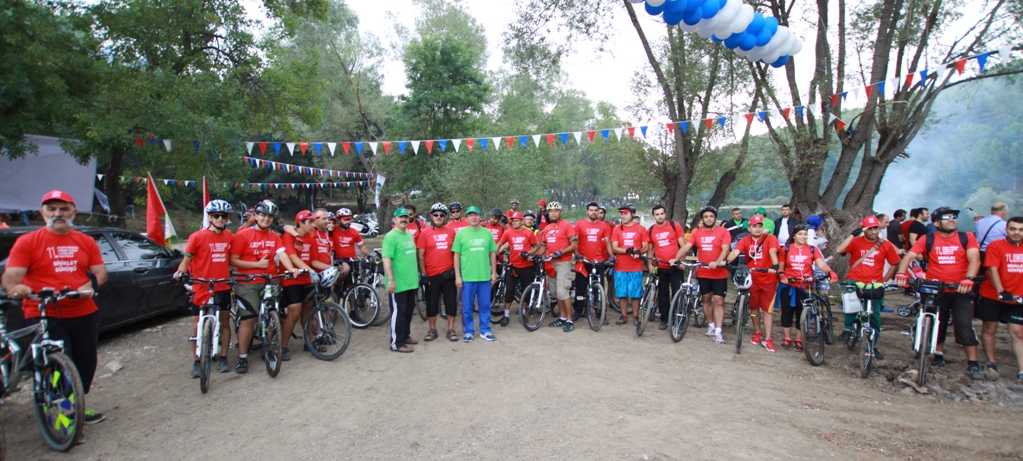 Terörü Protesto ve Şehitleri Anmak İçin Pedal Çevirdiler