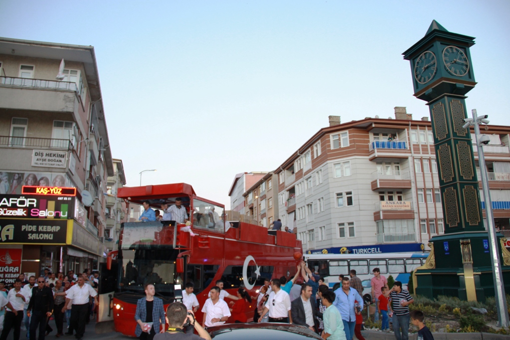 Başkan Gökçek ve Başkan Acehan Çocukları Sevindirecek