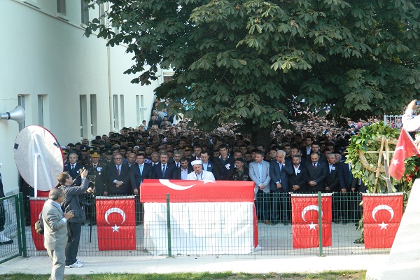 60. ŞEHİDİMİZİ DE SON YOLCULUĞUNA UĞURLADIK...