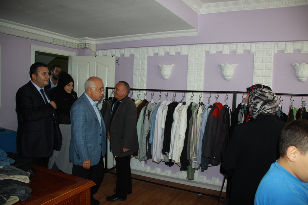 Cemil Çiçek Çubuk Kent Konseyi’ni Ziyaret Etti