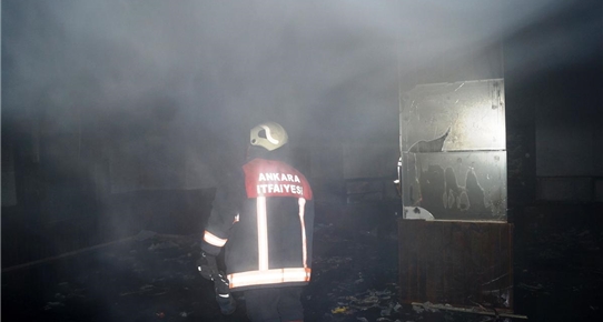 Çubuk Belediyesine ait sosyal tesiste yangın