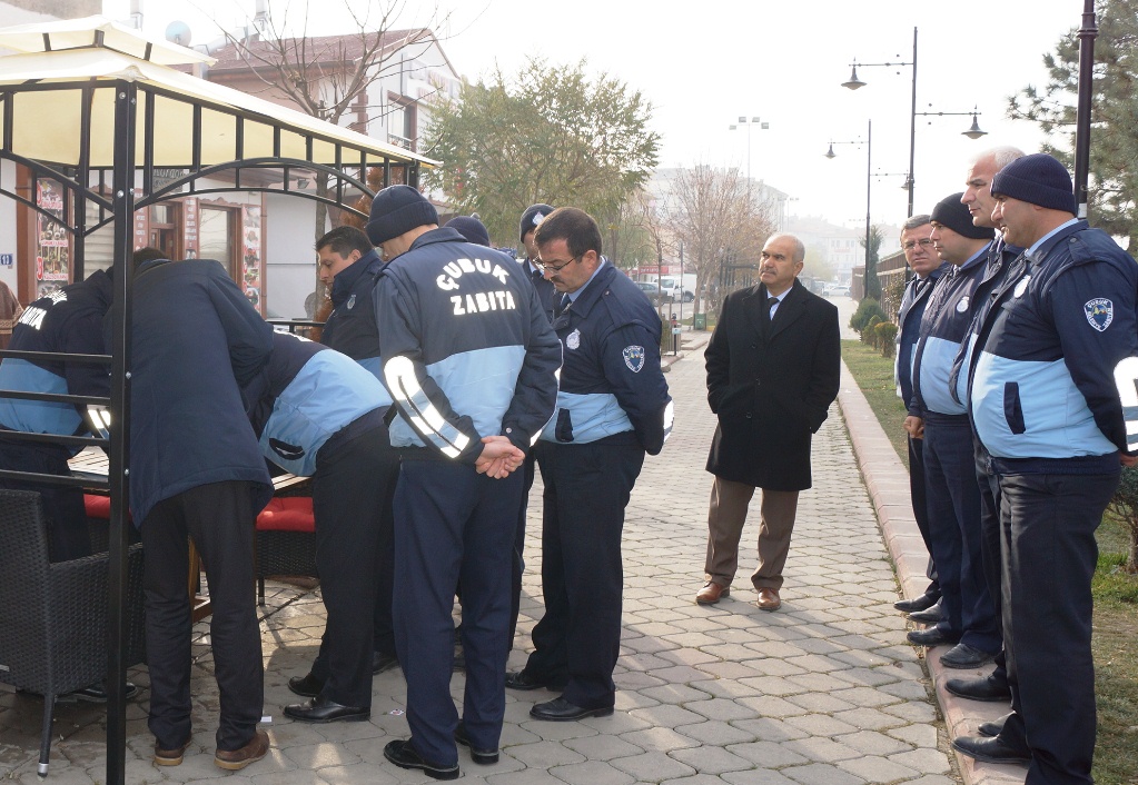 ZABITA KALDIRIM VE YOL İŞGALİNİ SONLANDIRMAKTA KARARLI