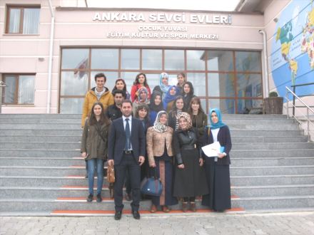 Ybü Öğrencileri 'Sevgi Evleri'ni Ziyaret Etti