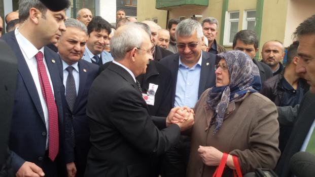 Kılıçdaroğlu'ndan Çubuk'taki Şehit Ailesine Ziyaret