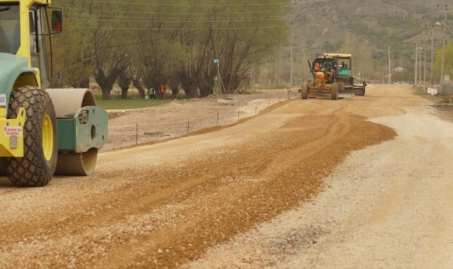 Çubuk'ta asfalt çalışmaları başladı