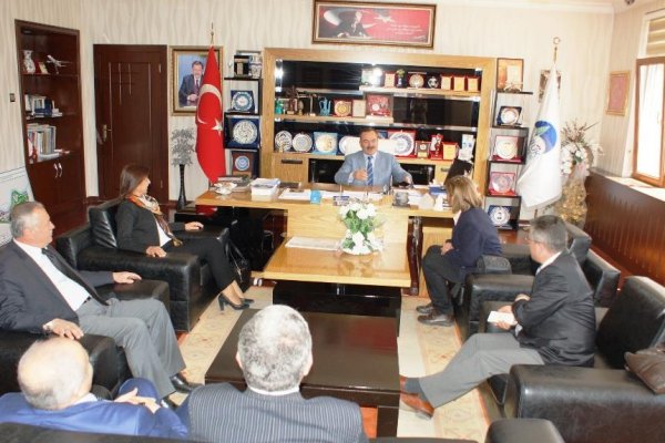 Satranç Turnuvası Protokolü İmzalandı