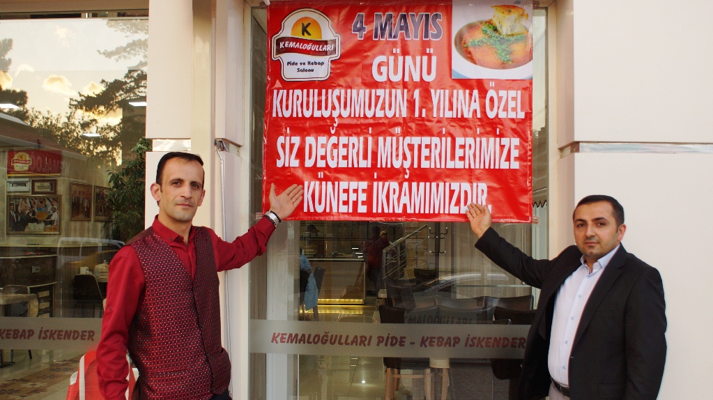 KEMALOĞULLARI’NDAN ÜCRETSİZ KÜNEFE İKRAMI